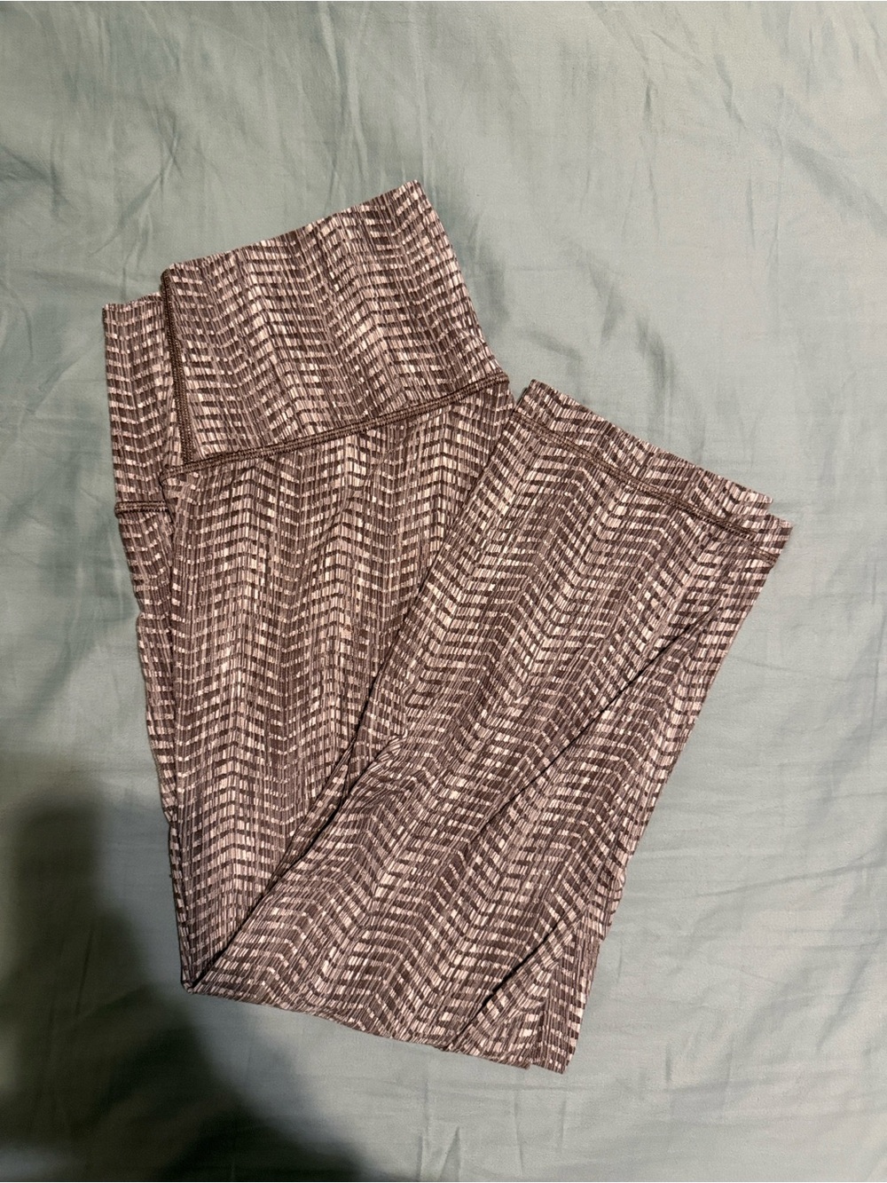 lululemon athletica soft green/grey & White Patterned legging